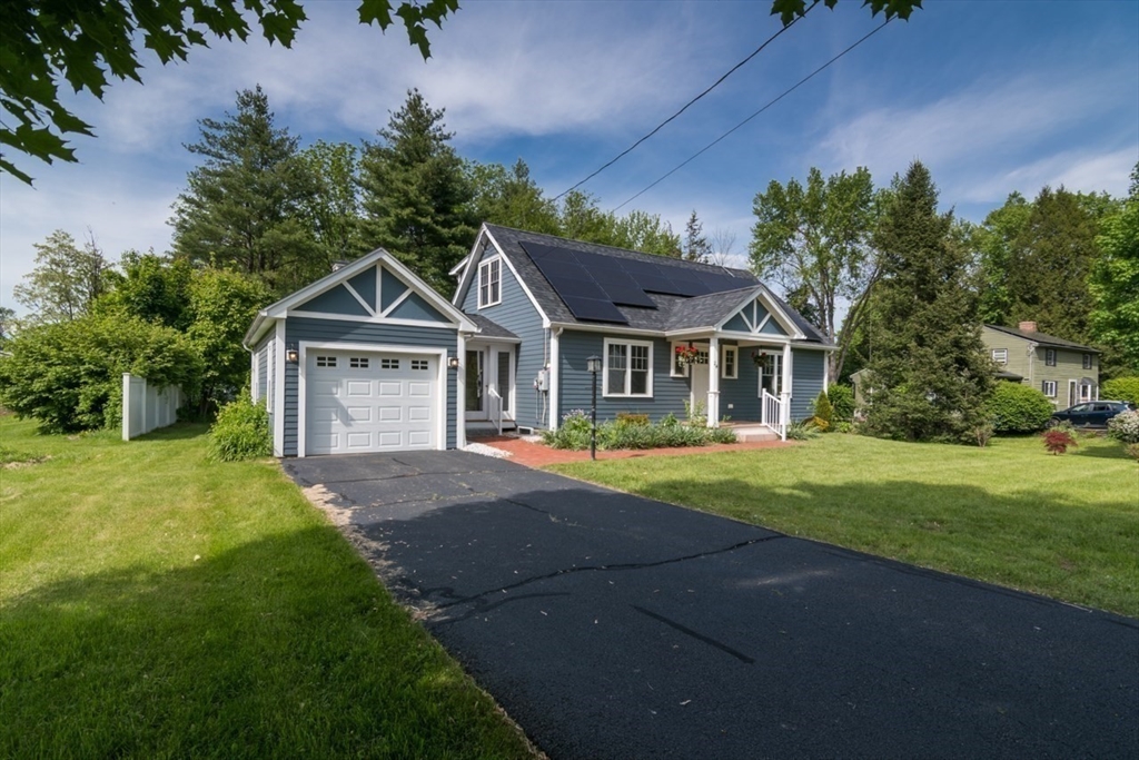 24 Potwine Ln