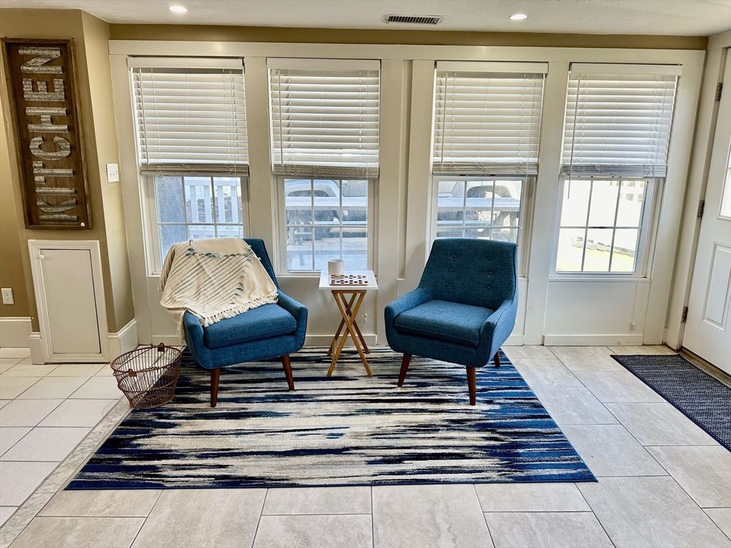 97A Beach Ave Winter Only 9/1-6/30