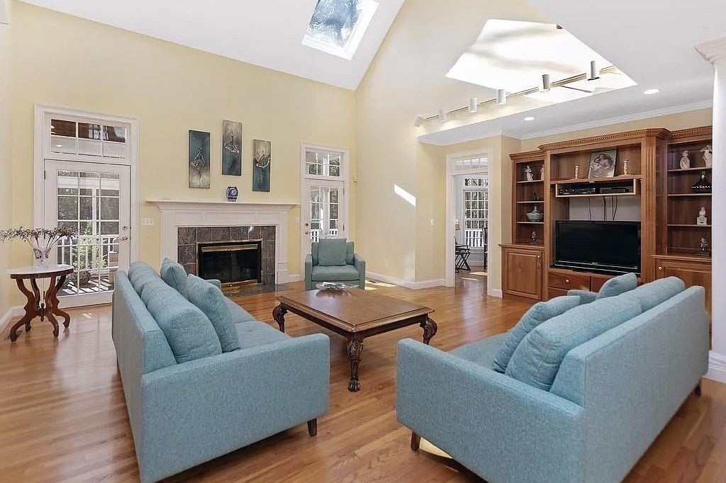 28 Meachen Lane, Sudbury, MA, 28 Meachen Lane, Sudbury, MA Photo #6