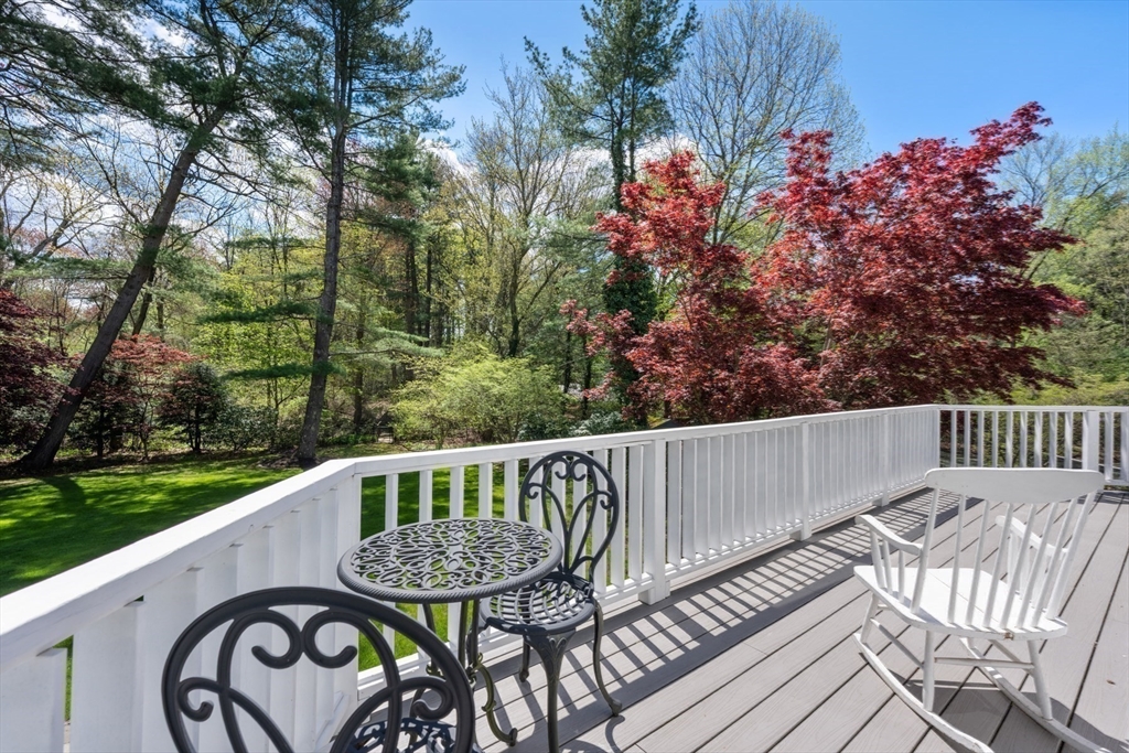 64 Country DR, Weston, MA Photo #15