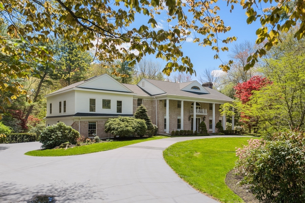 64 Country DR, Weston, MA Photo #37
