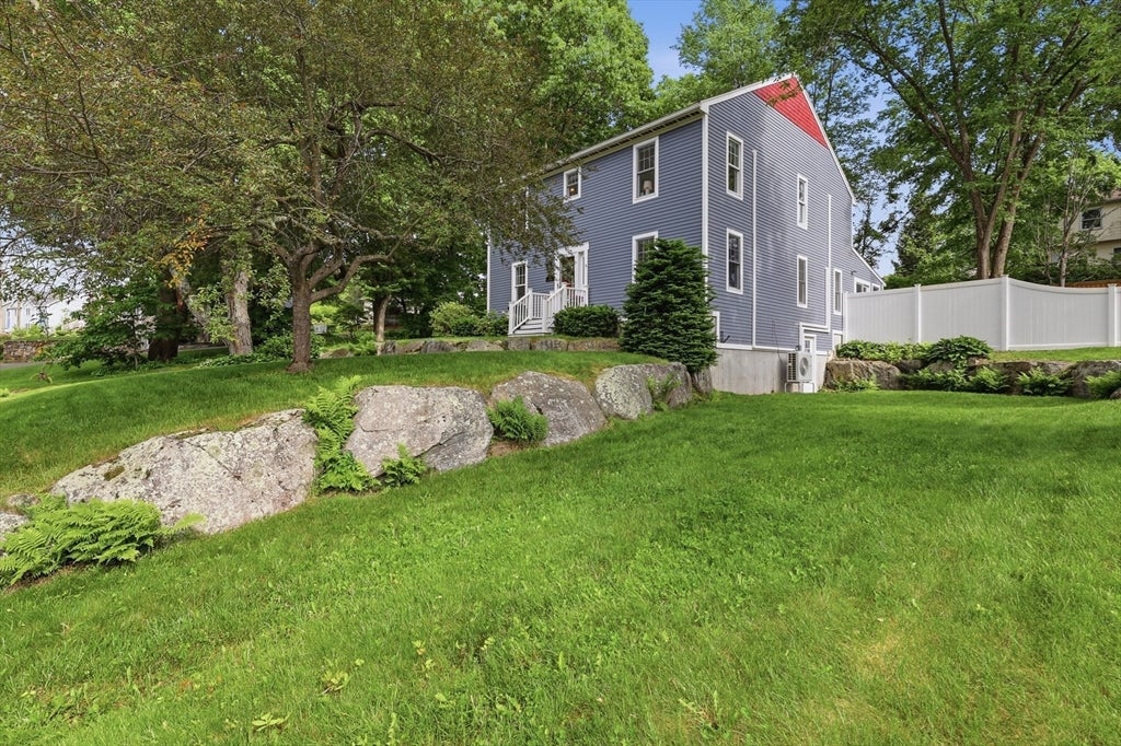 28 Modoc Street