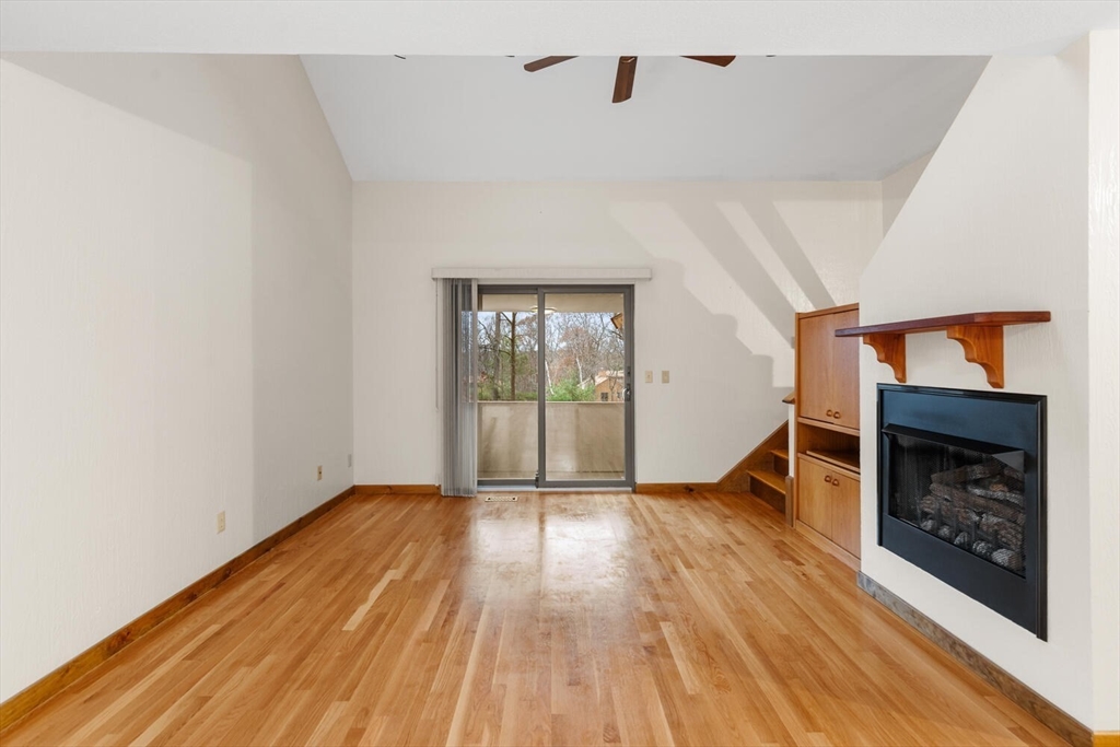 16 West Parish Court 16