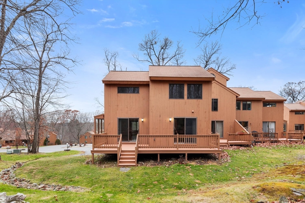 16 West Parish Court 16