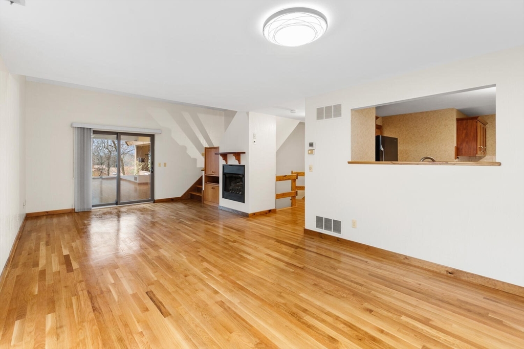 16 West Parish Court 16