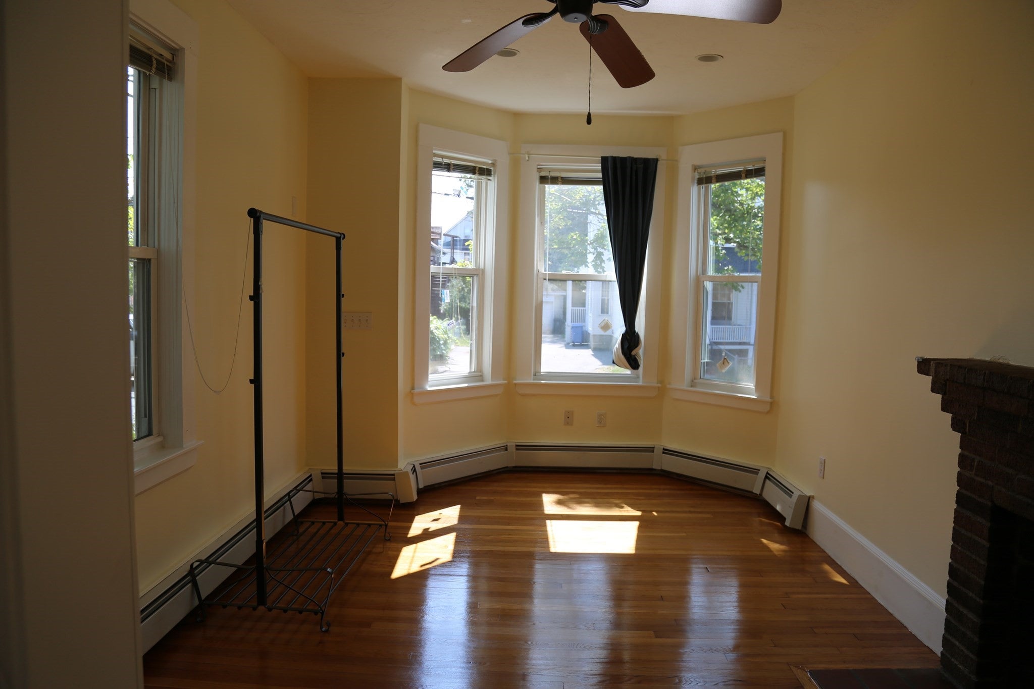 130 Ash St #1, Waltham, MA, 130 Ash St #1, Waltham, MA Photo #5