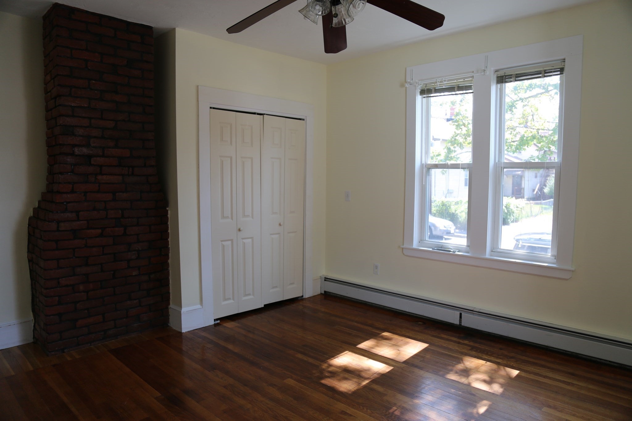 130 Ash St #1, Waltham, MA, 130 Ash St #1, Waltham, MA Photo #2