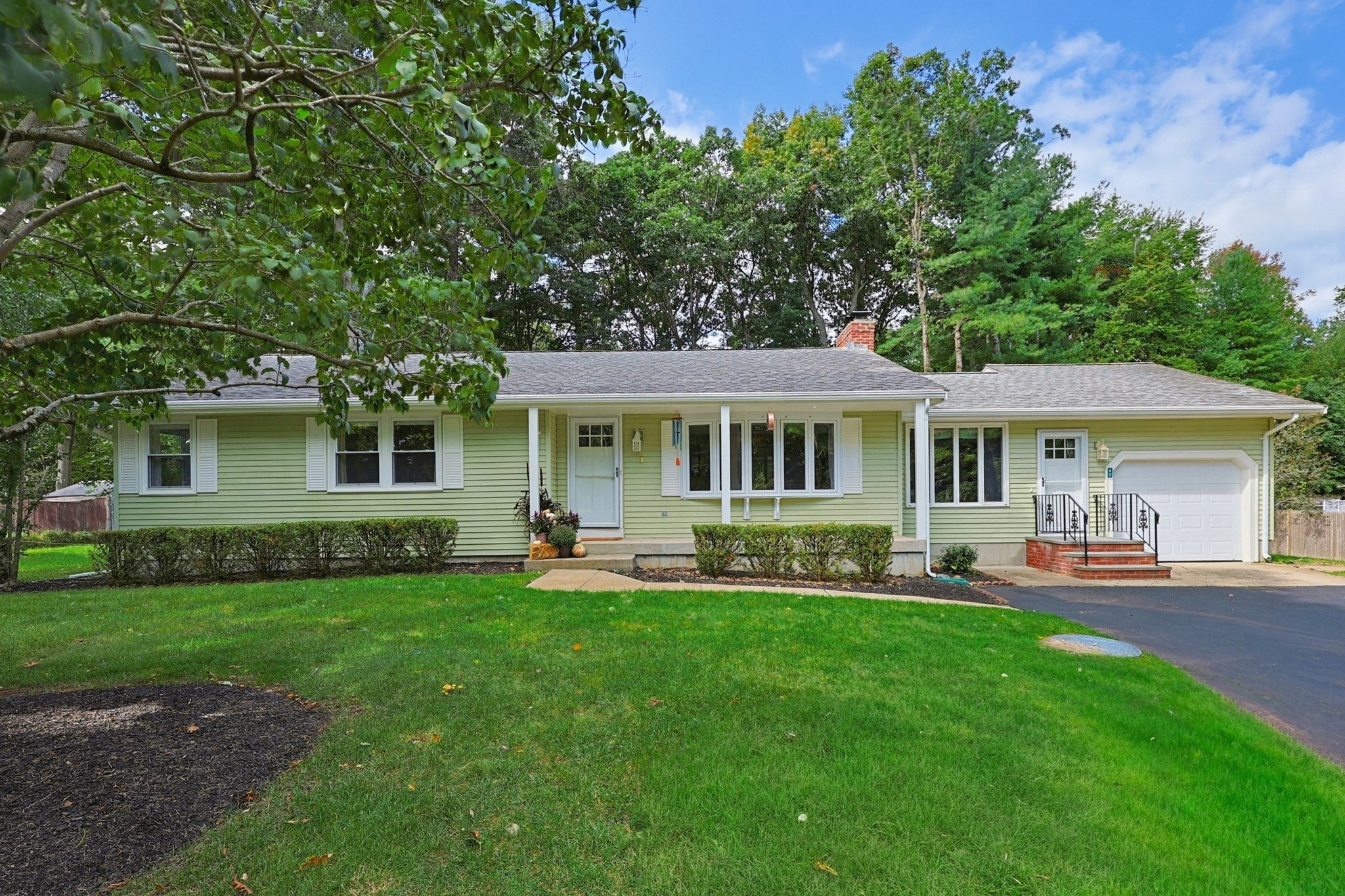 45 Surrey Dr, Mansfield, MA, 45 Surrey Dr, Mansfield, MA Photo #1