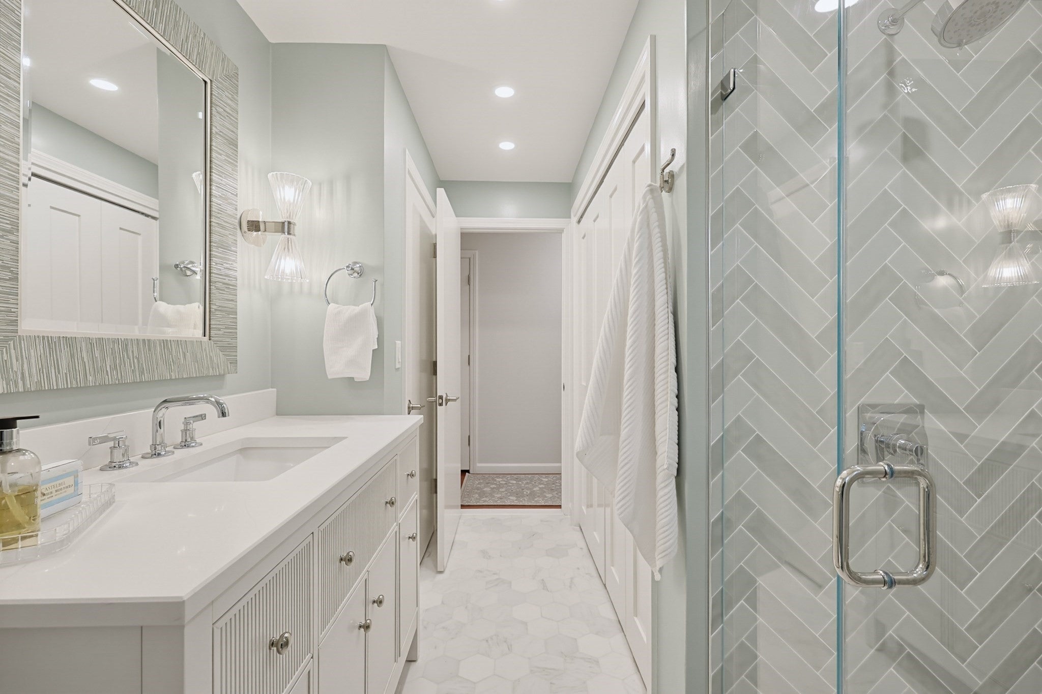 45 Surrey Dr, Mansfield, MA, 45 Surrey Dr, Mansfield, MA Photo #27