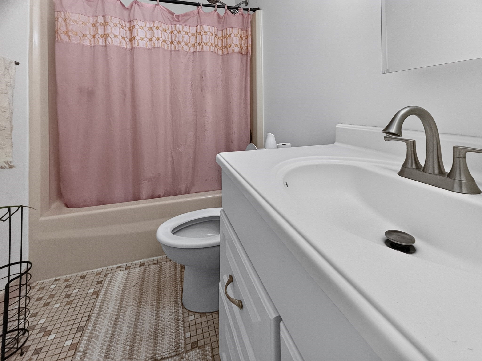 685 Oak St #21-9, Brockton, MA, 685 Oak St #21-9, Brockton, MA Photo #9