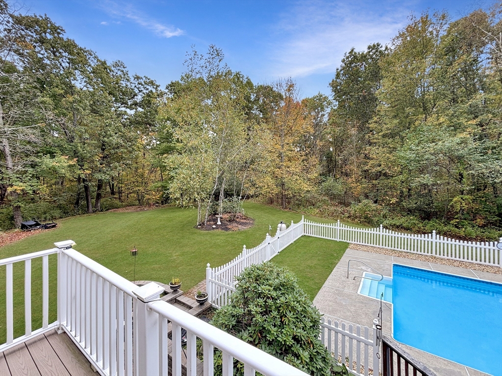 16 Jackie Dr