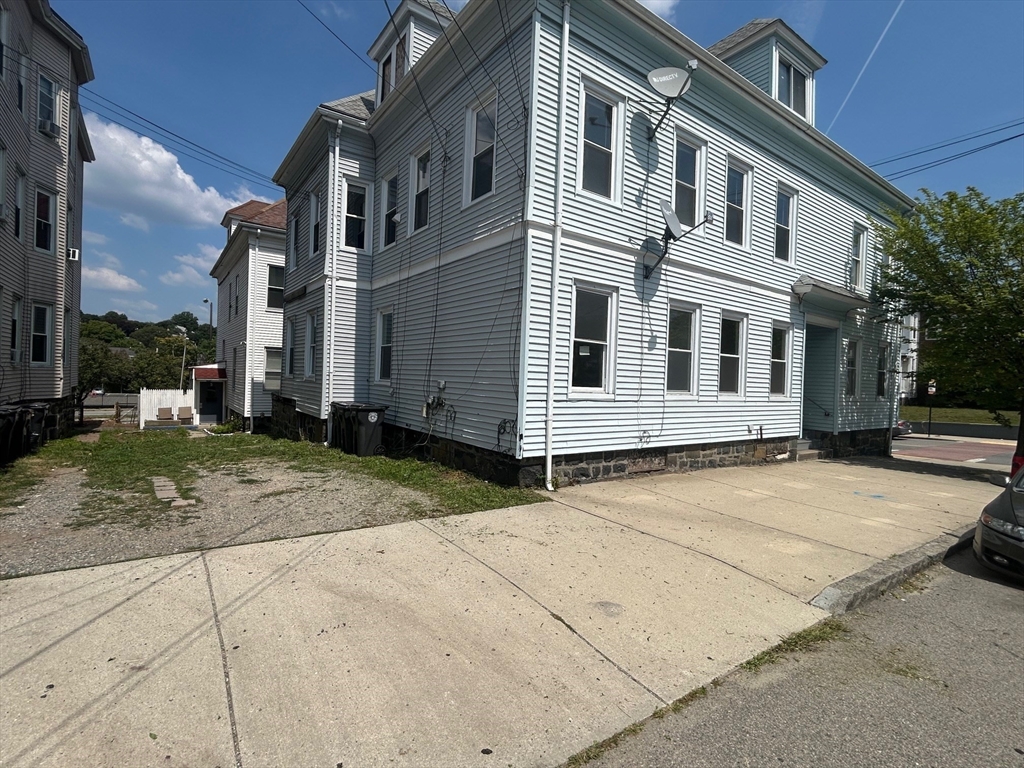 330 Washington Ave