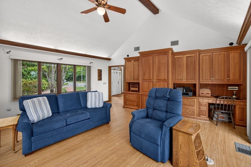 50 Shaker Ln, Falmouth, MA, 50 Shaker Ln, Falmouth, MA Photo #14