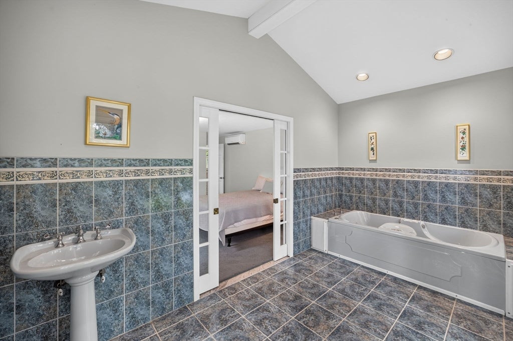 50 Shaker Ln, Falmouth, MA, 50 Shaker Ln, Falmouth, MA Photo #22