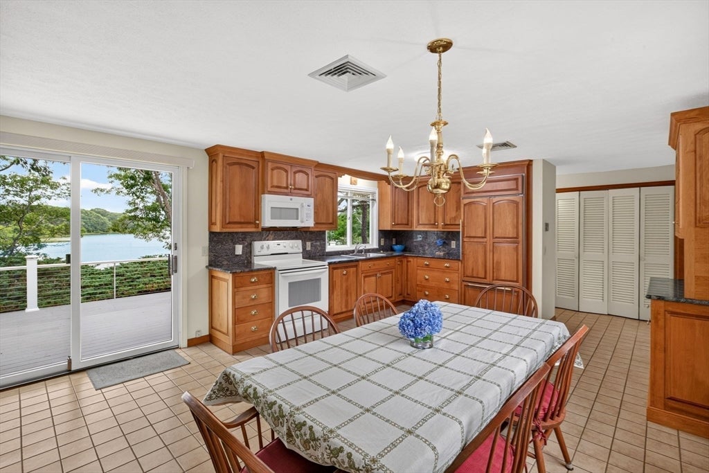 50 Shaker Ln, Falmouth, MA, 50 Shaker Ln, Falmouth, MA Photo #15
