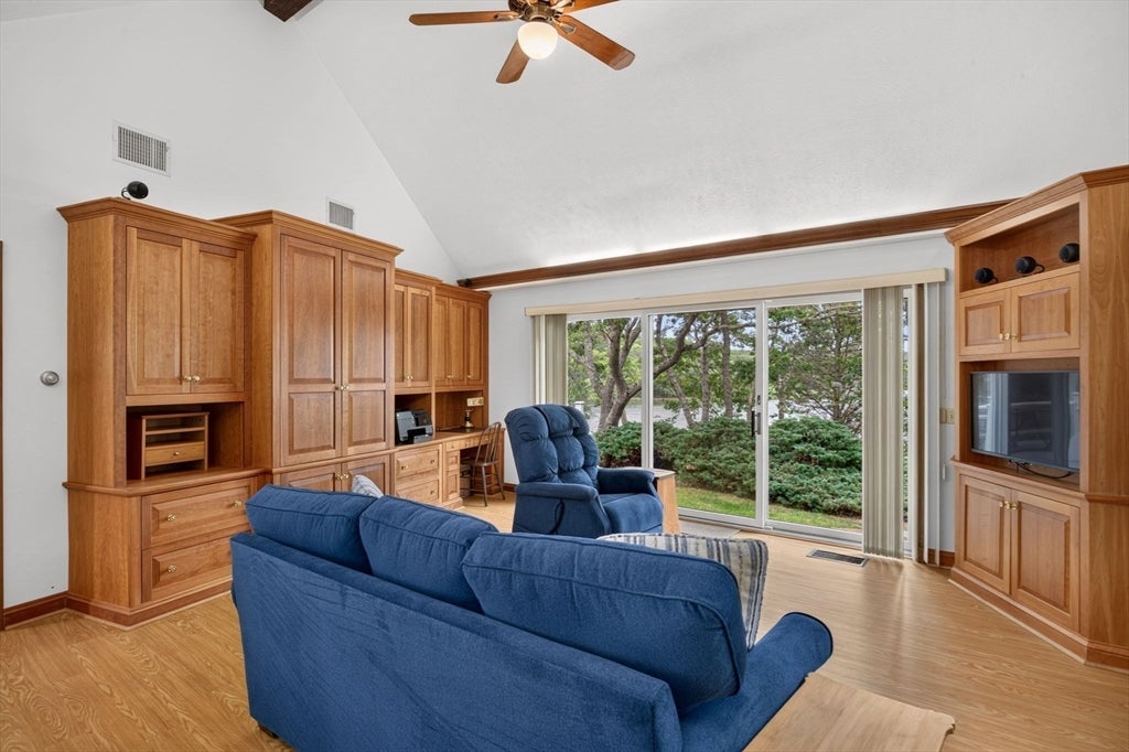 50 Shaker Ln, Falmouth, MA, 50 Shaker Ln, Falmouth, MA Photo #13