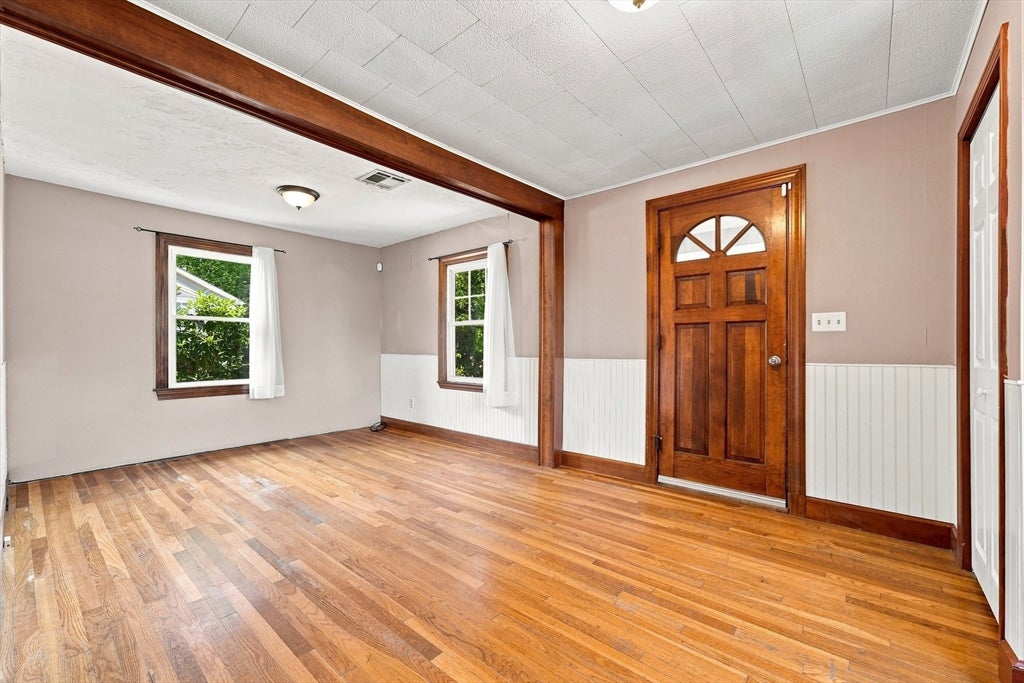 51 Hill Street, Hopedale, MA, 51 Hill Street, Hopedale, MA Photo #12