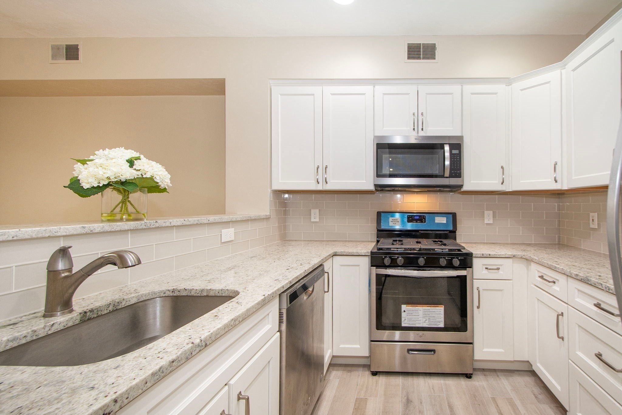 365 Tilden Commons Ln #365, Braintree, MA, 365 Tilden Commons Ln #365, Braintree, MA Photo #7