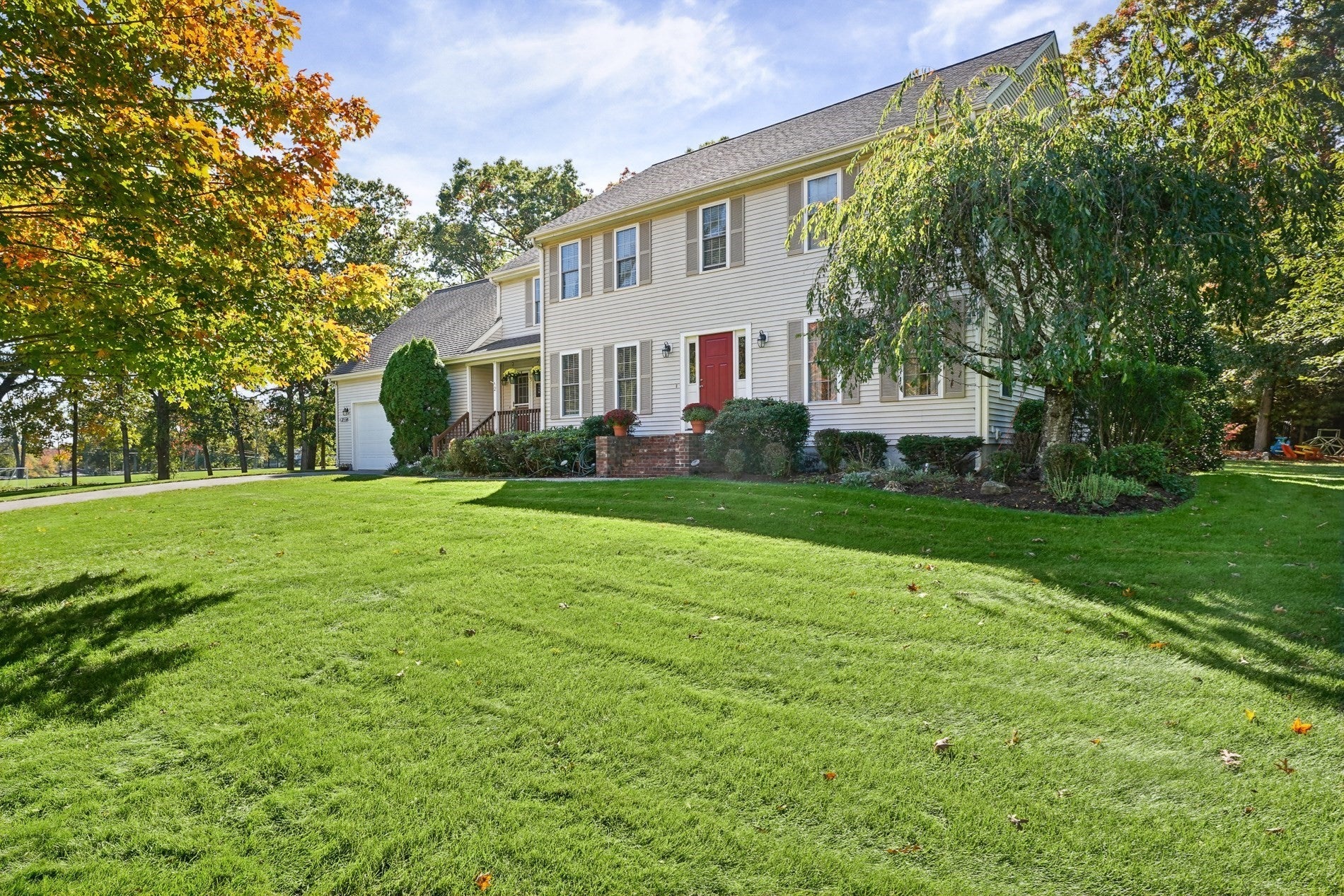 2 Claridge Rd