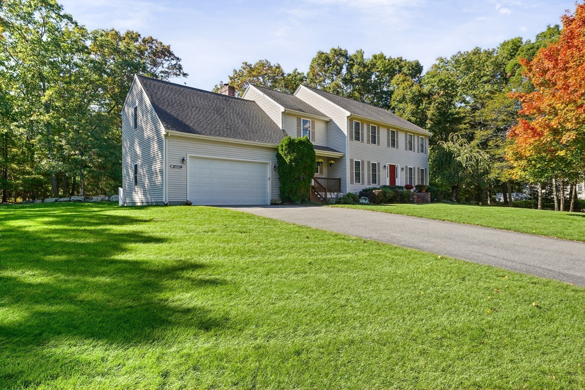2 Claridge Rd