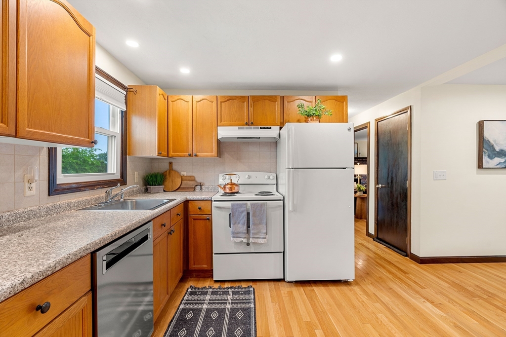 34 Geana Ln