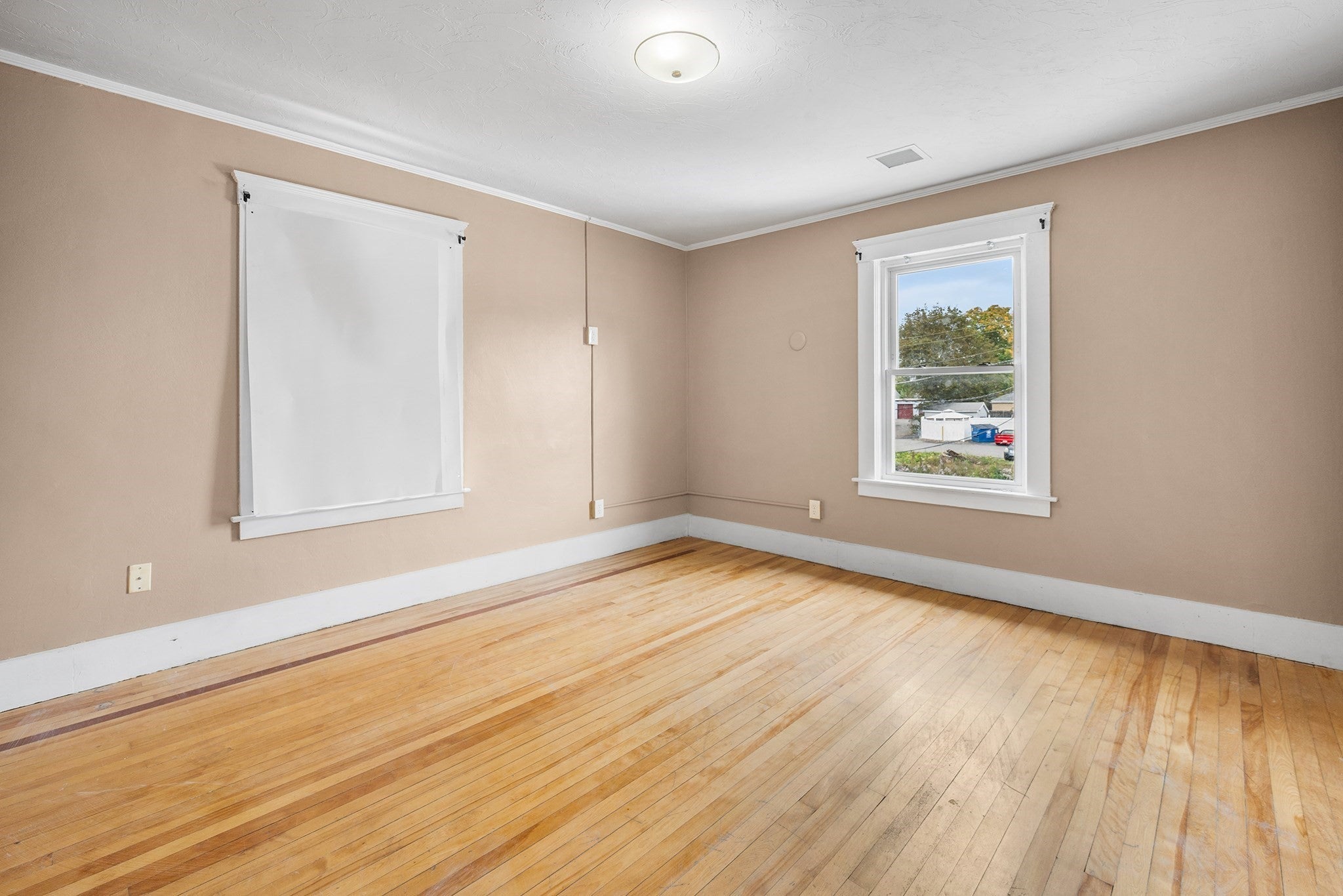 151 Central St, Leominster, MA, 151 Central St, Leominster, MA Photo #8
