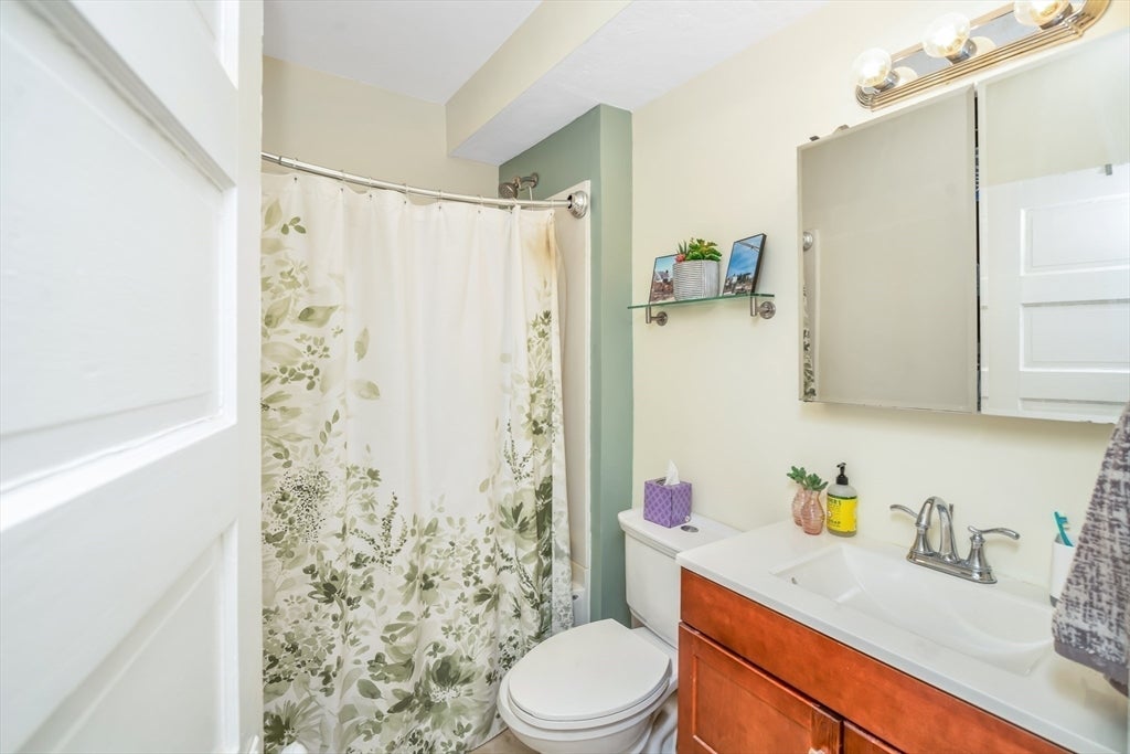 134 Willow St, Quincy, MA, 134 Willow St, Quincy, MA Photo #18