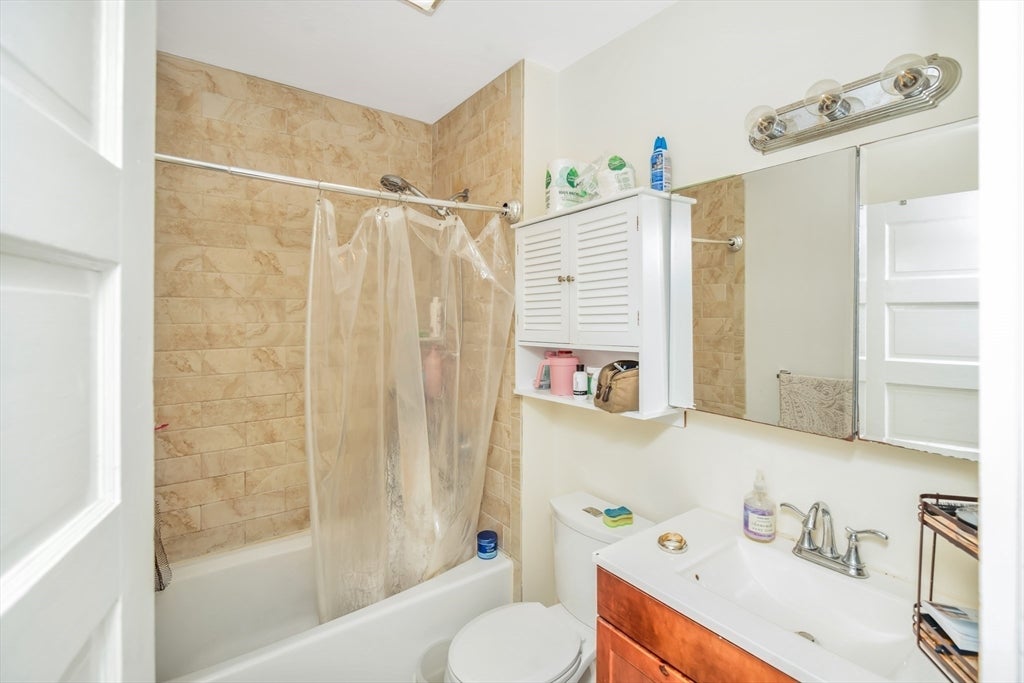 134 Willow St, Quincy, MA, 134 Willow St, Quincy, MA Photo #11
