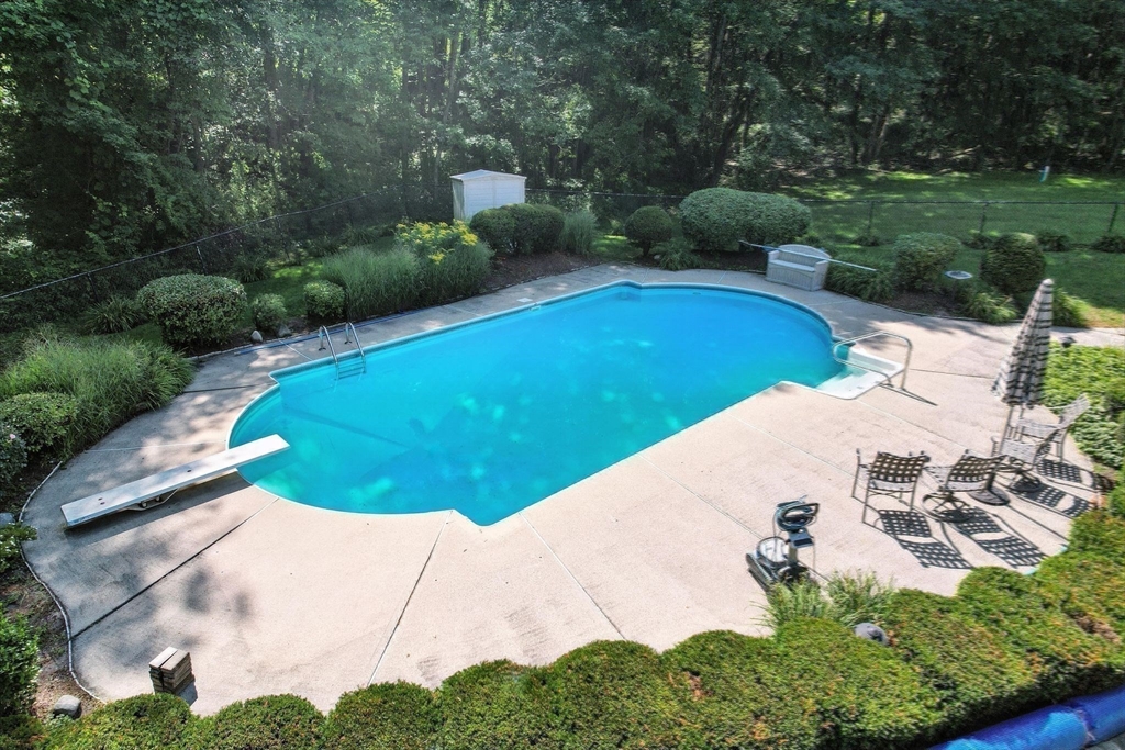 Palmer, Massachusetts 01069, United States, 3 Bedrooms Bedrooms, ,2 BathroomsBathrooms,Residential,Active,179845