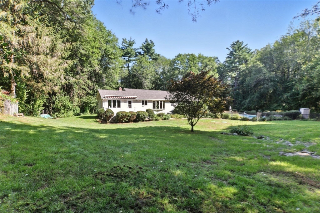 Palmer, Massachusetts 01069, United States, 3 Bedrooms Bedrooms, ,2 BathroomsBathrooms,Residential,Active,179845