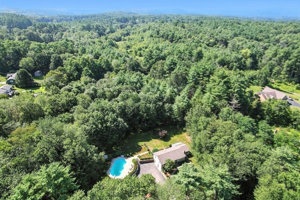 Palmer, Massachusetts 01069, United States, 3 Bedrooms Bedrooms, ,2 BathroomsBathrooms,Residential,Active,179845