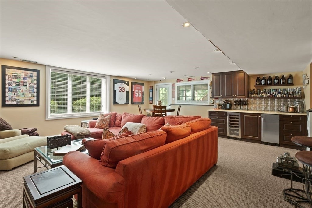 234 Hampton Rd, Sharon, MA Photo #25