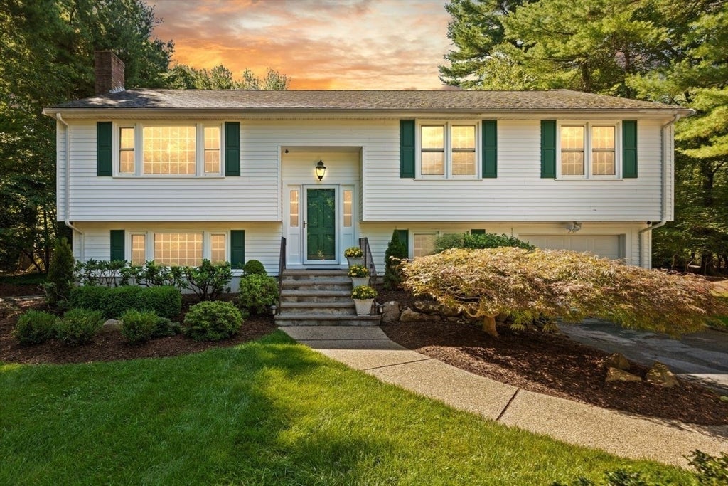 234 Hampton Rd, Sharon, MA Photo #39