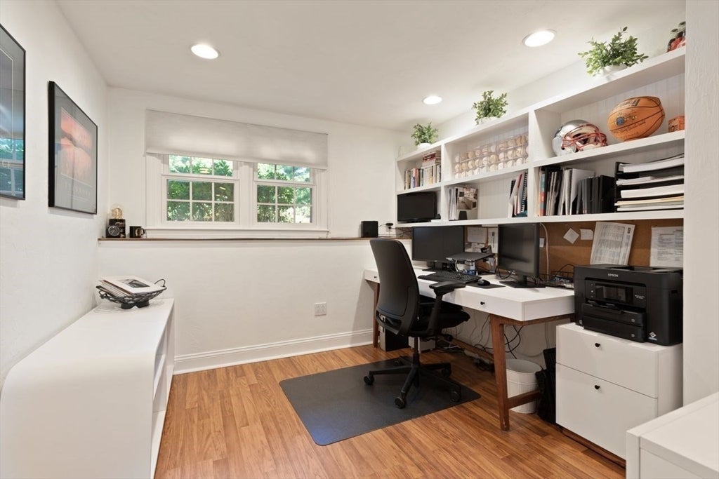 234 Hampton Rd, Sharon, MA Photo #31