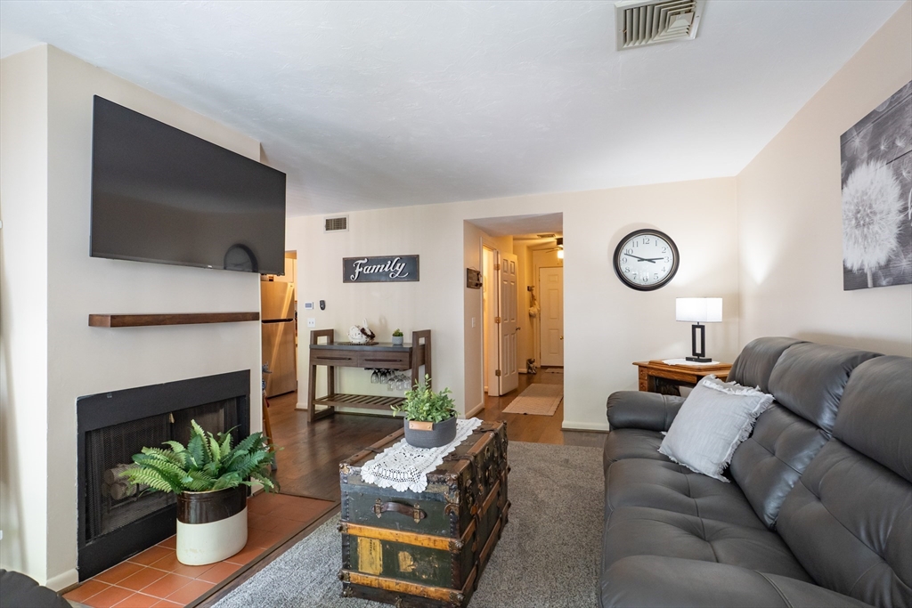 406 Beacon Park Rd 406