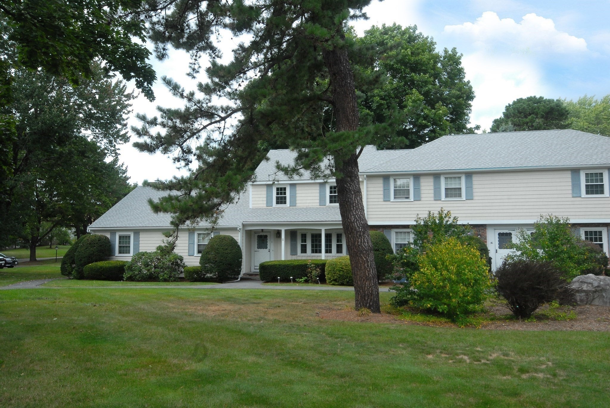 1 Meetinghouse Rd 1