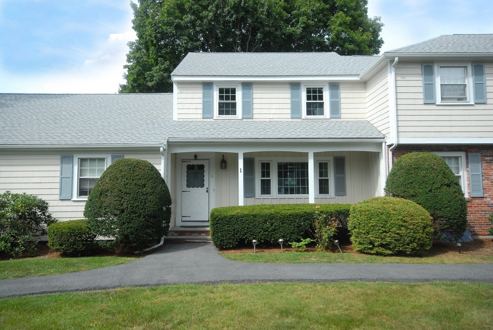 1 Meetinghouse Rd