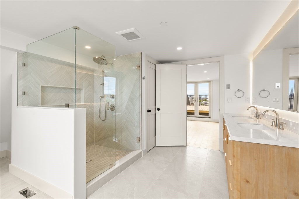 17 Princeton St #3, Boston, MA, 17 Princeton St #3, Boston, MA Photo #11