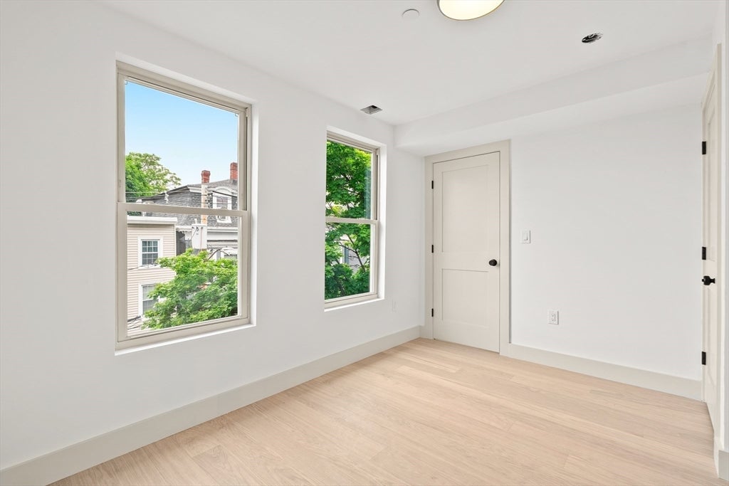 17 Princeton St #3, Boston, MA, 17 Princeton St #3, Boston, MA Photo #6