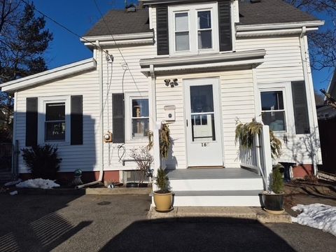 16-A Clinton St Lynn MA 01902
