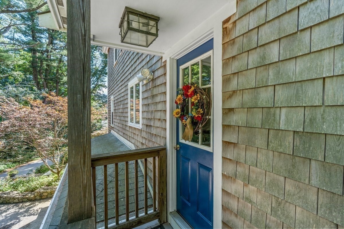 865 Moraine St, Marshfield, MA Photo #35