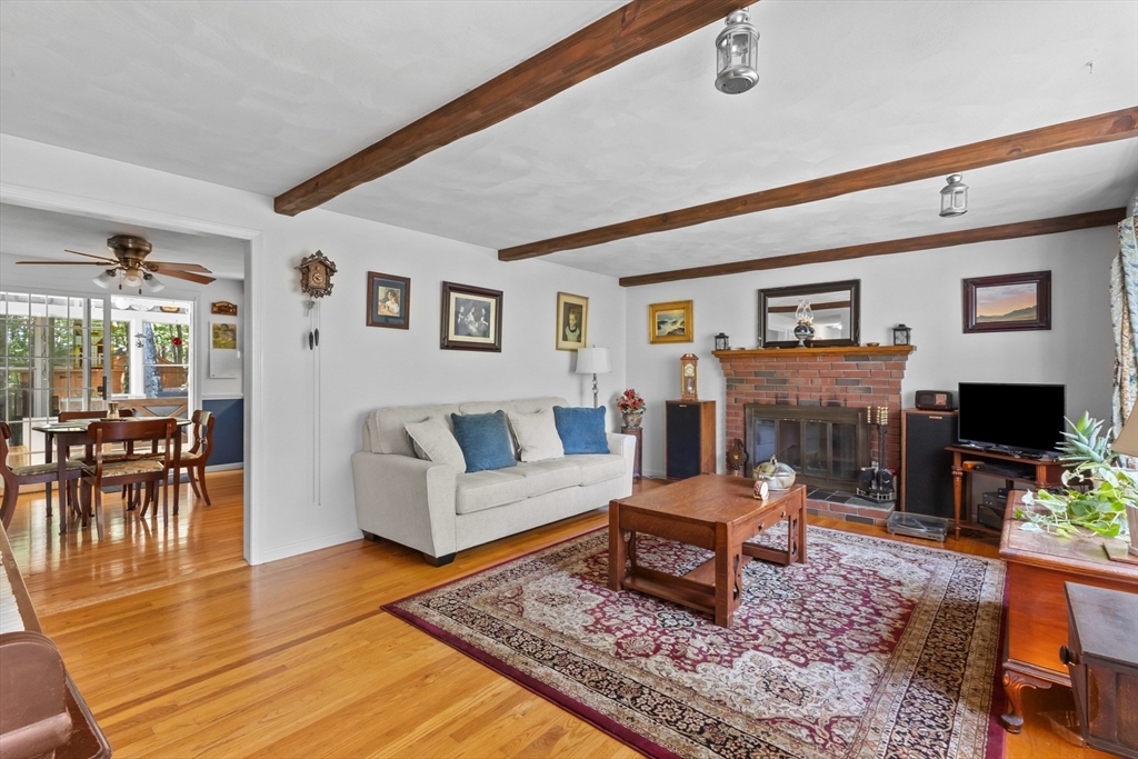 23 Cypress Ave