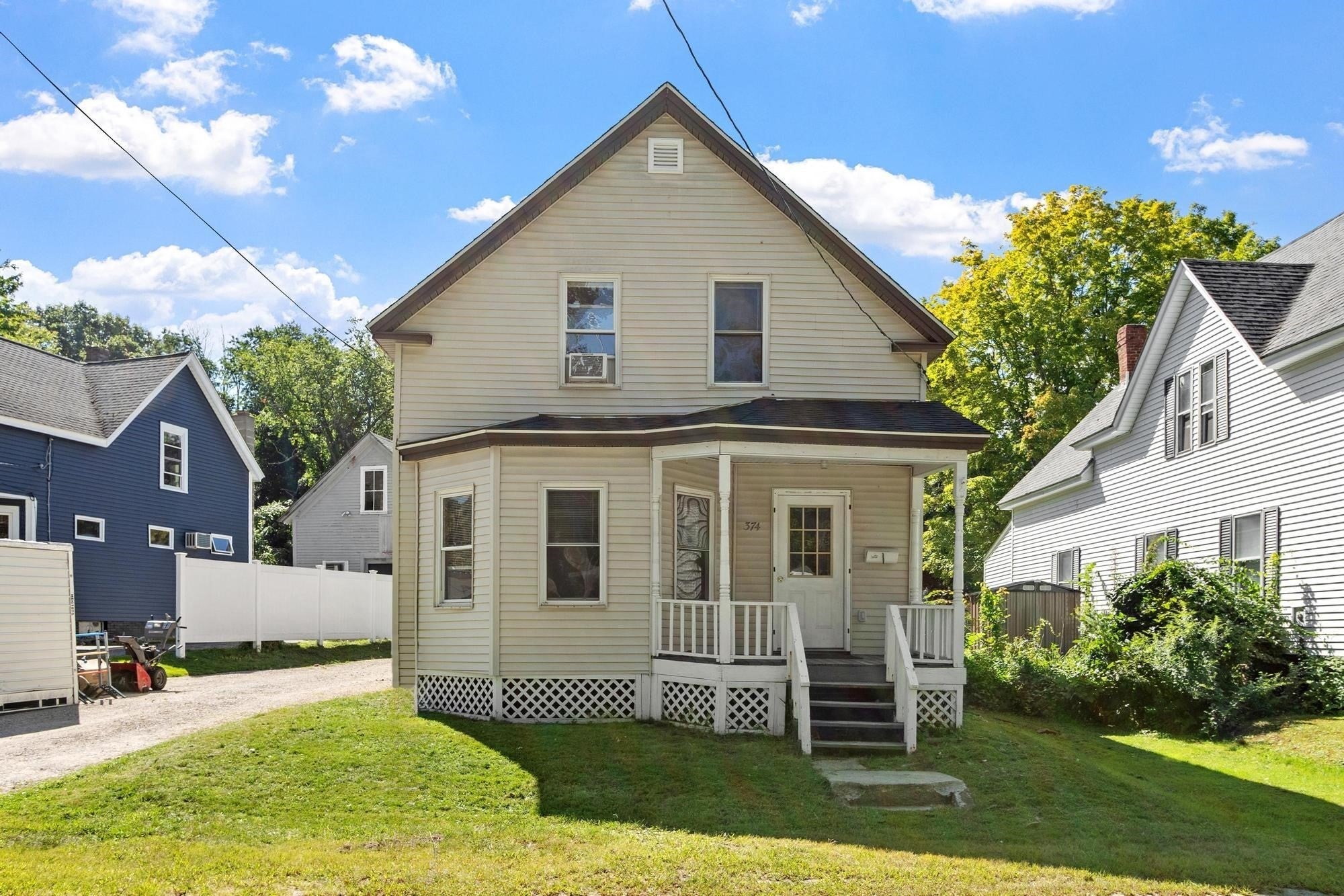 Photo of 374 Front Street, Winchendon, MA