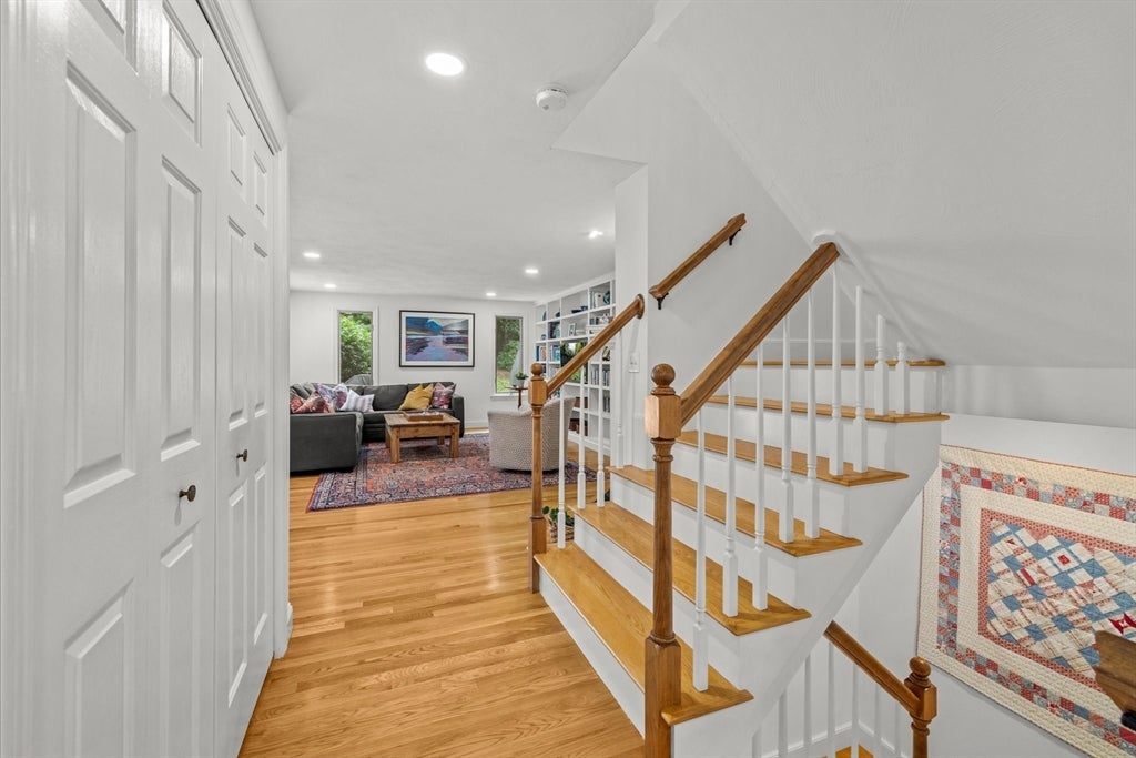 56 Bay Farm Rd 56