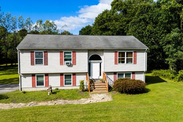 96 MENDALL RD, ACUSHNET, MA 02743 - Image 01ac010660f7eed534ecc237b952f309/2944433562