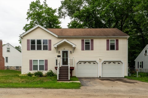 Photo of 110 Glendale St, Worcester, MA 01602 (MLS # 73545742)