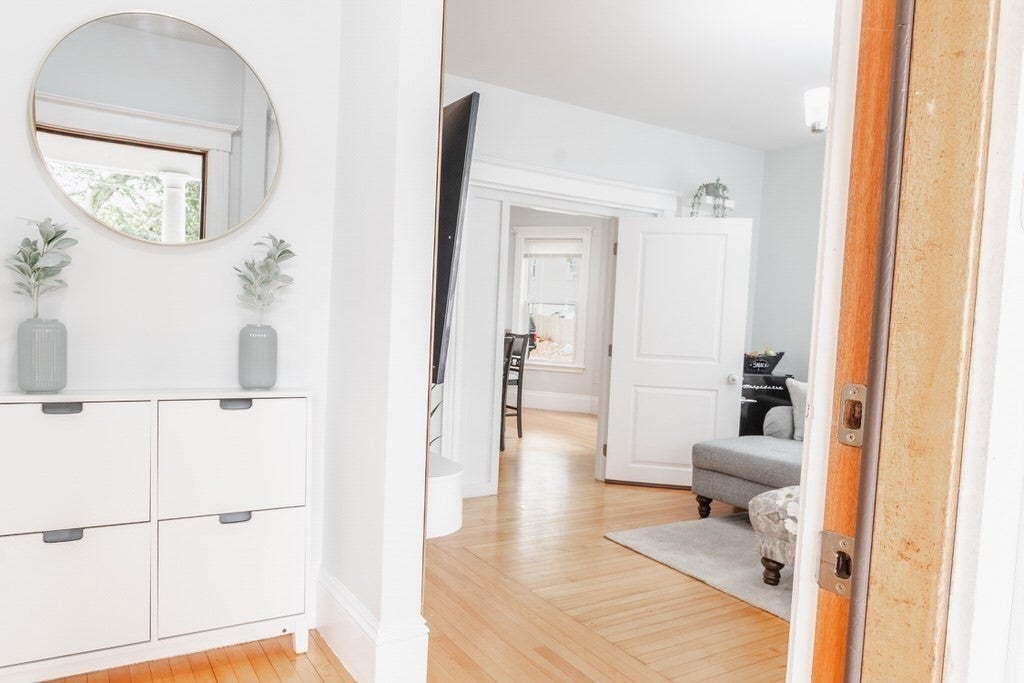 122-124 Beacon Hill Ave #1, Lynn, MA, 122-124 Beacon Hill Ave #1, Lynn, MA Photo #2