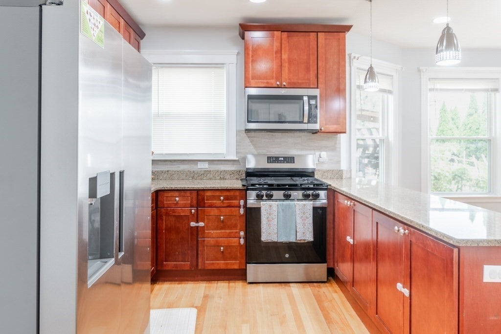122-124 Beacon Hill Ave #1, Lynn, MA, 122-124 Beacon Hill Ave #1, Lynn, MA Photo #12