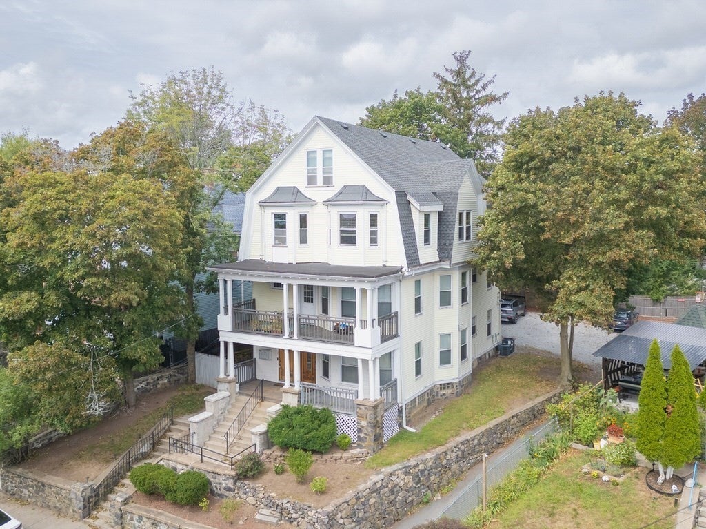 Photo of 122-124 Beacon Hill Ave, Lynn, MA