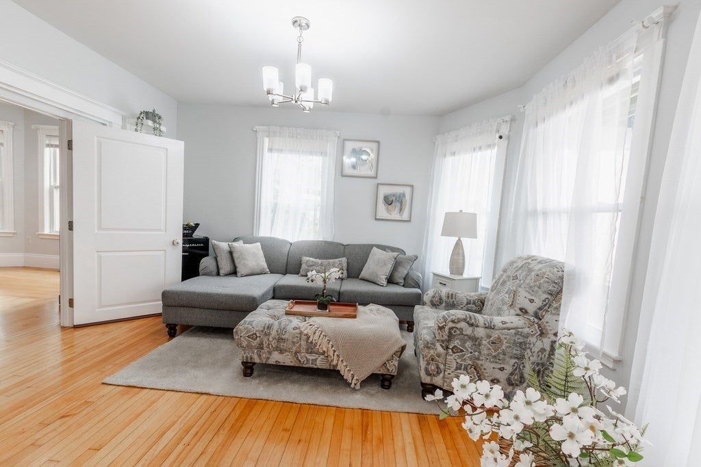 122-124 Beacon Hill Ave #1, Lynn, MA, 122-124 Beacon Hill Ave #1, Lynn, MA Photo #4